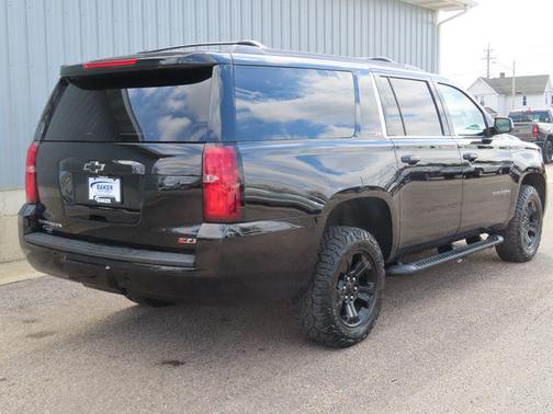 2020 Chevrolet Suburban LT