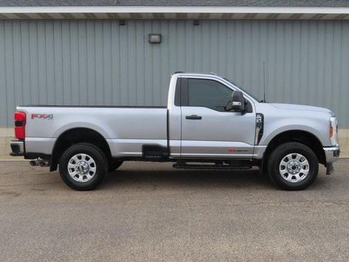 2024 Ford F-350 XLT