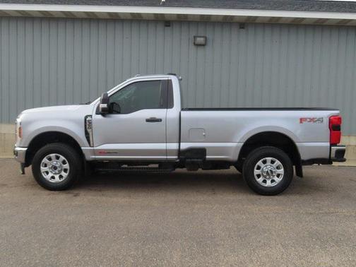 2024 Ford F-350 XLT