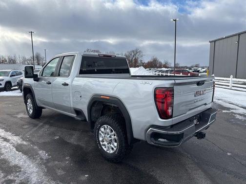 2022 GMC Sierra 2500 Pro