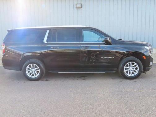 2021 Chevrolet Suburban LT