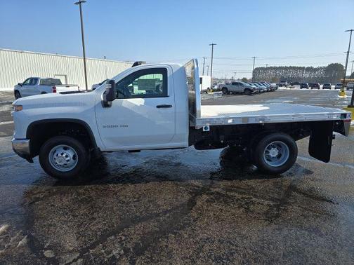 Summit White 2026 Chevrolet Silverado 3500 WT