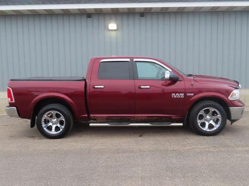 Delmonico Red Pearlcoat 2016 RAM 1500 Laramie