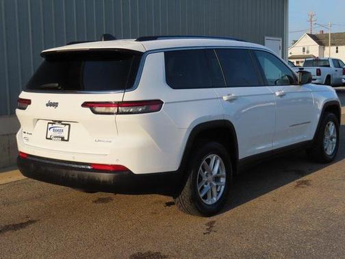 2022 Jeep Grand Cherokee L Laredo