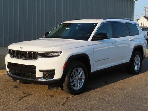 2022 Jeep Grand Cherokee L Laredo