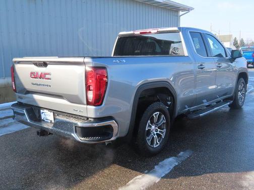 2023 GMC Sierra 1500 SLE