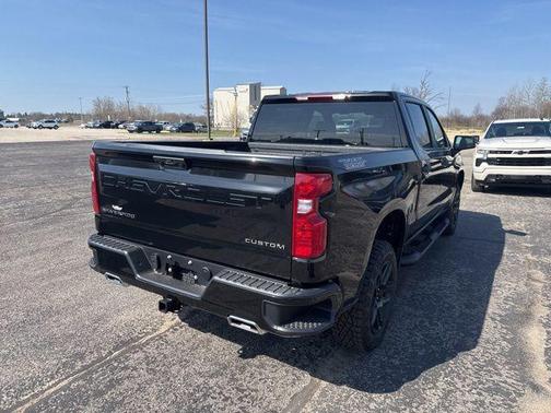 Black 2026 Chevrolet Silverado 1500 Custom Trail Boss