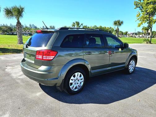 2017 Dodge Journey SE