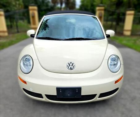 2006 Volkswagen New Beetle 2.5