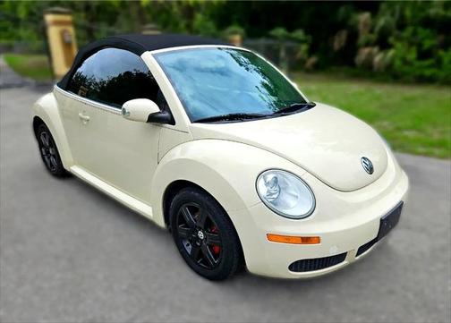 2006 Volkswagen New Beetle 2.5