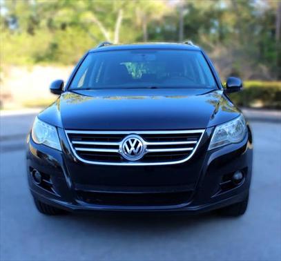 2009 Volkswagen Tiguan Base