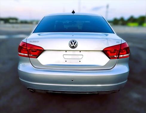 2013 Volkswagen Passat 2.5 SE
