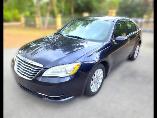 2012 Chrysler 200 Touring