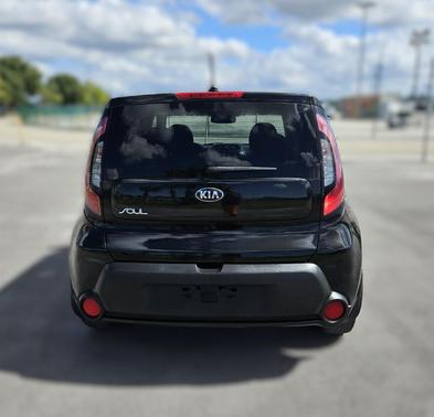2015 Kia Soul Base