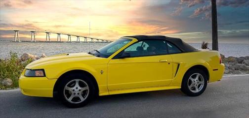2002 Ford Mustang Deluxe