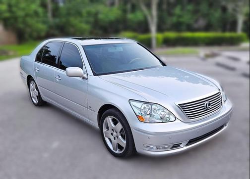 2004 Lexus LS 430 Base