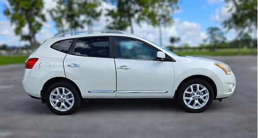 2013 Nissan Rogue SV w/SL Pkg