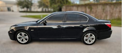 2010 BMW 528 528i