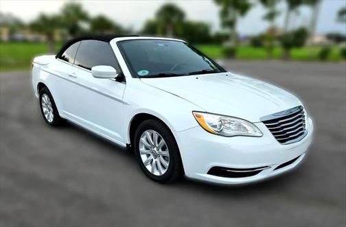2012 Chrysler 200 Touring