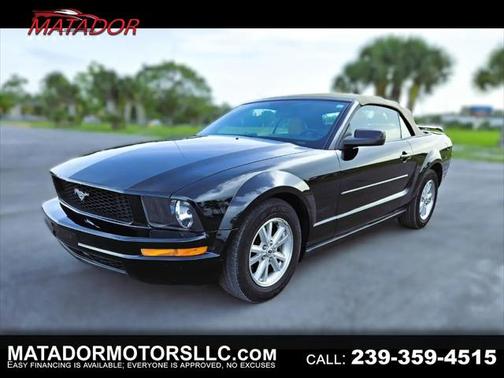 2006 Ford Mustang Base