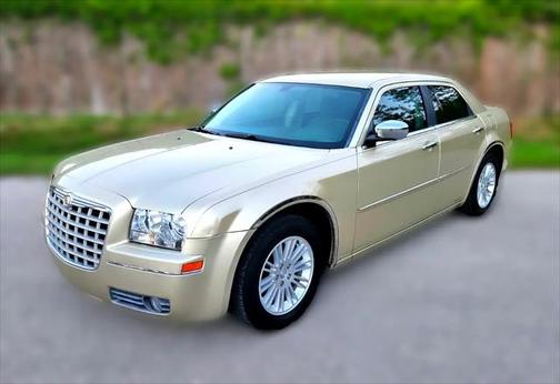2010 Chrysler 300 Touring