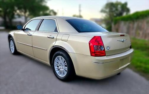 2010 Chrysler 300 Touring