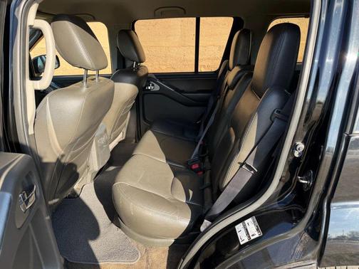 2012 Nissan Pathfinder S