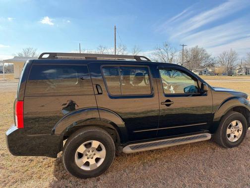 2012 Nissan Pathfinder S