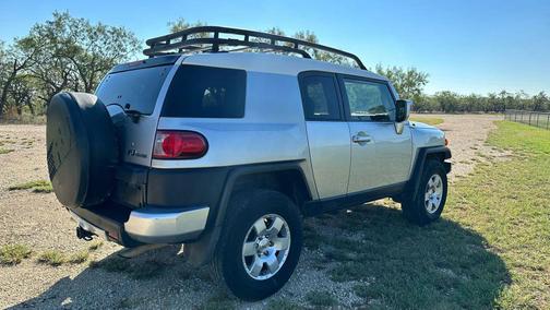 2007 Toyota FJ Cruiser Base