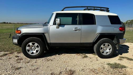 2007 Toyota FJ Cruiser Base