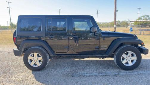 2013 Jeep Wrangler Unlimited Sport