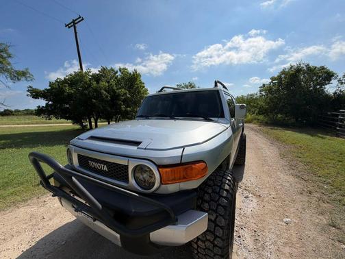 Silver 2007 Toyota FJ Cruiser Base