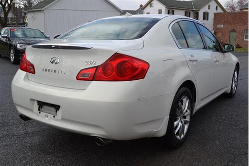 2009 INFINITI G37x Base