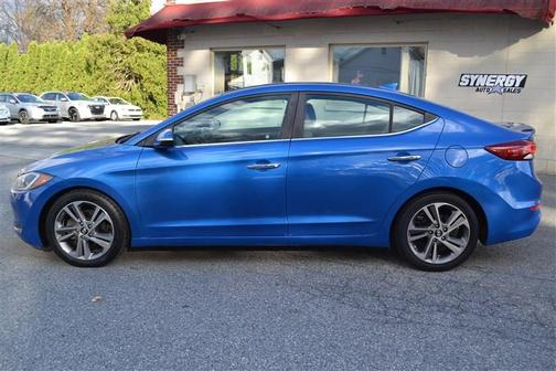 2017 Hyundai ELANTRA Limited