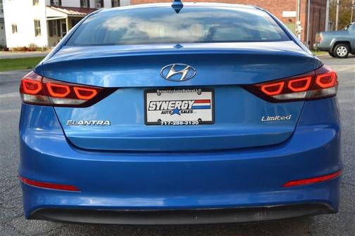 2017 Hyundai ELANTRA Limited