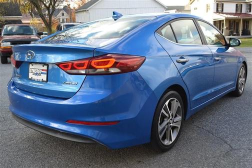 2017 Hyundai ELANTRA Limited