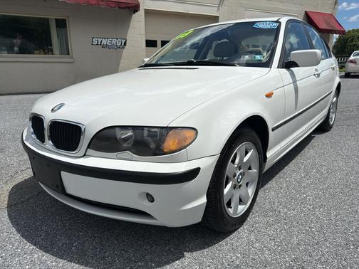 Alpine White 2003 BMW 325 325xi