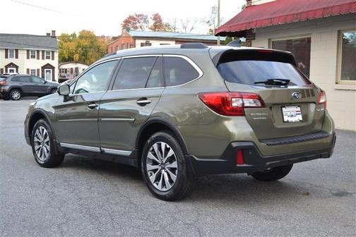 2019 Subaru Outback 2.5i Touring