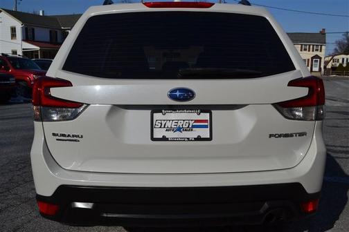 2023 Subaru Forester Base