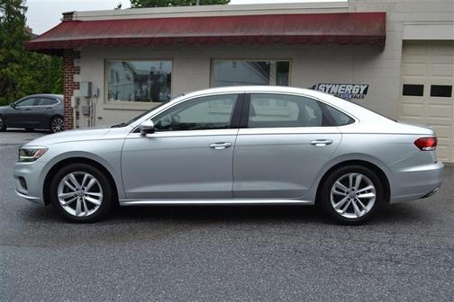 2020 Volkswagen Passat 2.0T SE
