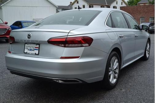 2020 Volkswagen Passat 2.0T SE