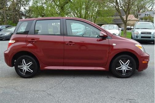 2006 Scion xA Base (M5)