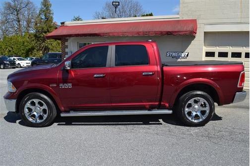 2017 RAM 1500 Laramie