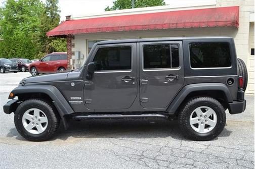 2017 Jeep Wrangler Unlimited Sport
