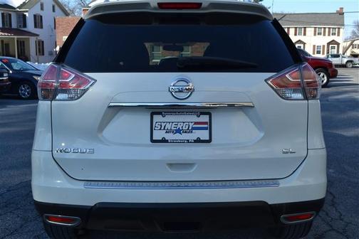 2016 Nissan Rogue SL