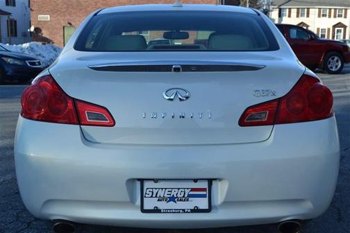 2009 INFINITI G37x Base