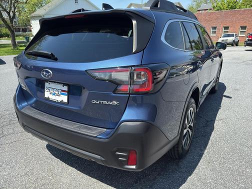 Abyss Blue Pearl 2020 Subaru Outback Premium