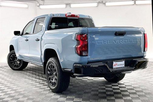 2025 Chevrolet Colorado WT