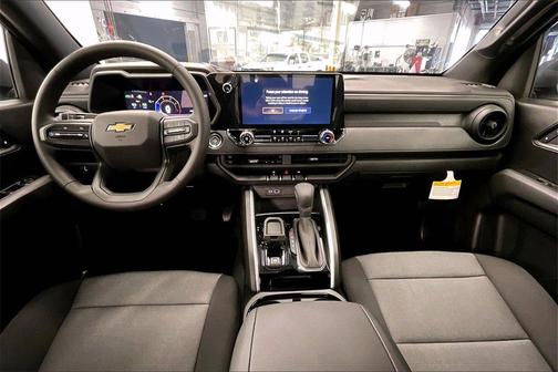 2025 Chevrolet Colorado WT