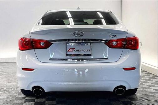 2017 INFINITI Q50 3.0t Signature Edition